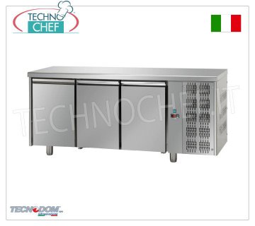 Refrigerated table 3 DOORS, capacity 680 litres, PASTRY, TECNODOM brand REFRIGERATED TABLE 3 DOORS, TECNODOM brand, capacity 680 litres, PASTRY, operating temperature 0°/+10°C, Pastry Trays mm 600x400, V.230/1, Kw 0,495, Weight 116 Kg, dim.mm.2150x800x850h